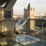 Tower bridge londres : passerelle de verre, billets et vues sur la Tamise