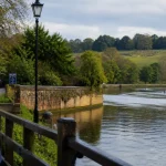 Visiter richmond londres : cerfs et chemin de halage sur la Tamise